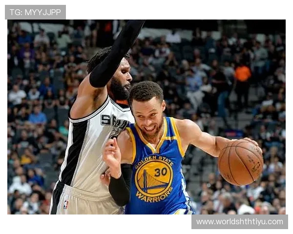 a8体育电脑版与手机版的区别与优势分析，选择最适合你的观看方式